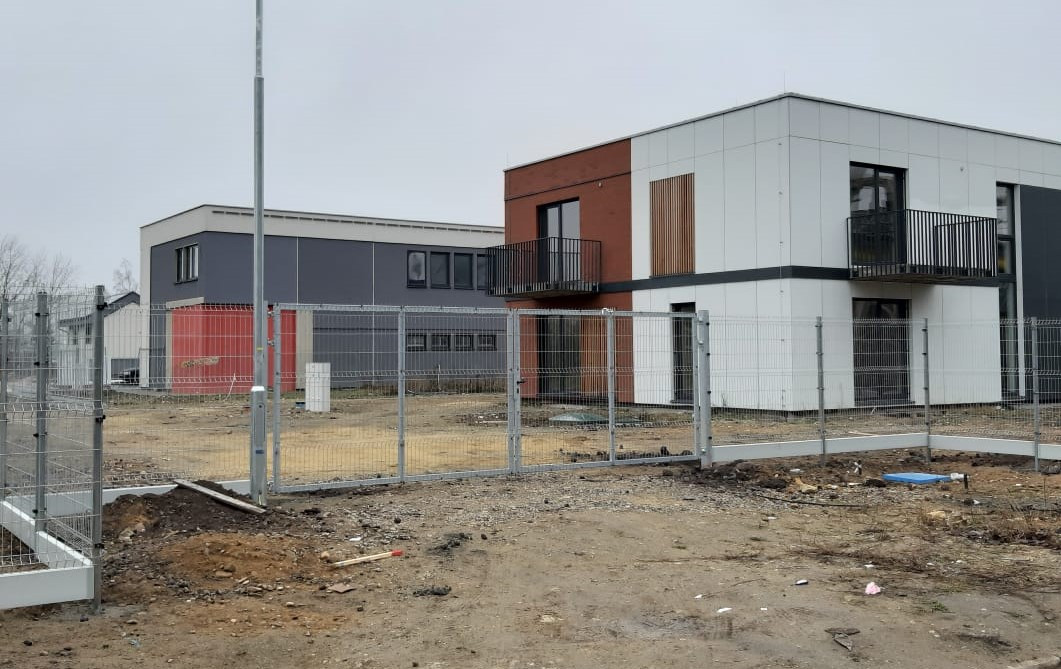 ČVUT Buštěhrad, prosinec 2020, svař.panely Light 2500x1730 na PD z PVC 
