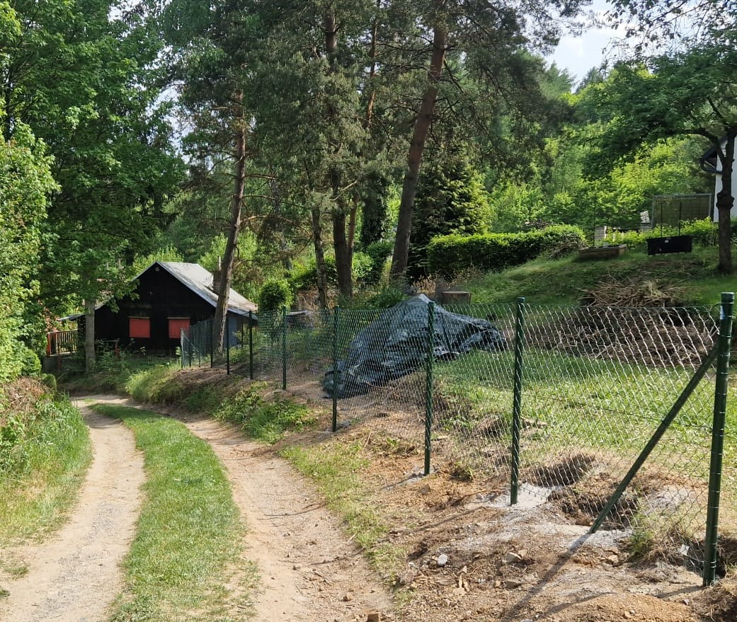 Bratronice, květen 2023, pletivo Kompakt 125cm, 86bm